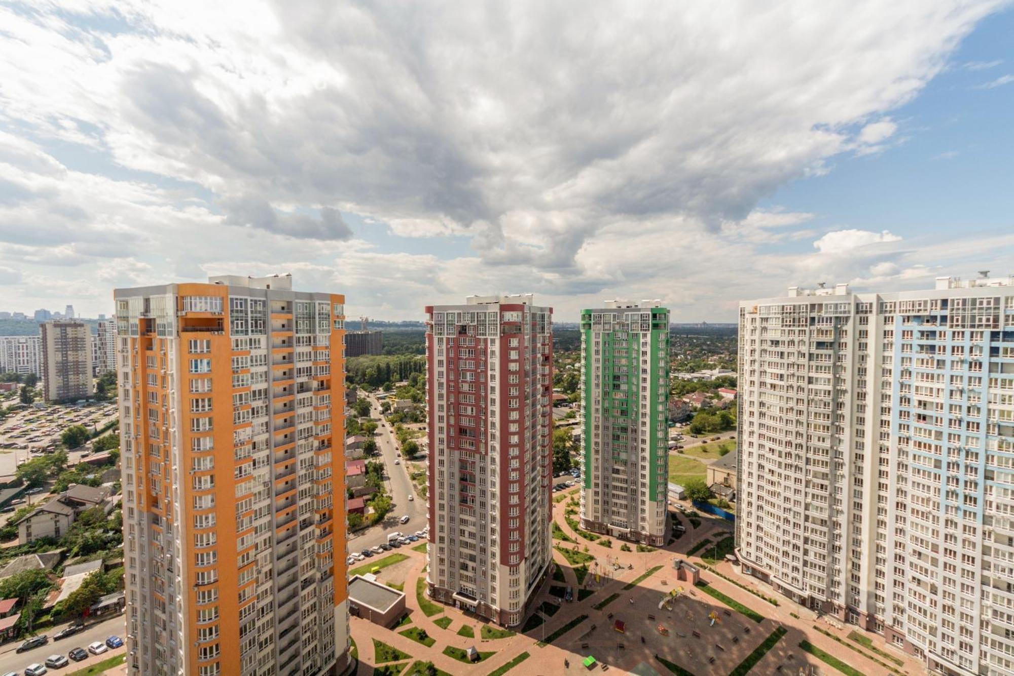 Dayflat Apartments On The Left Bank Kijów Zewnętrze zdjęcie