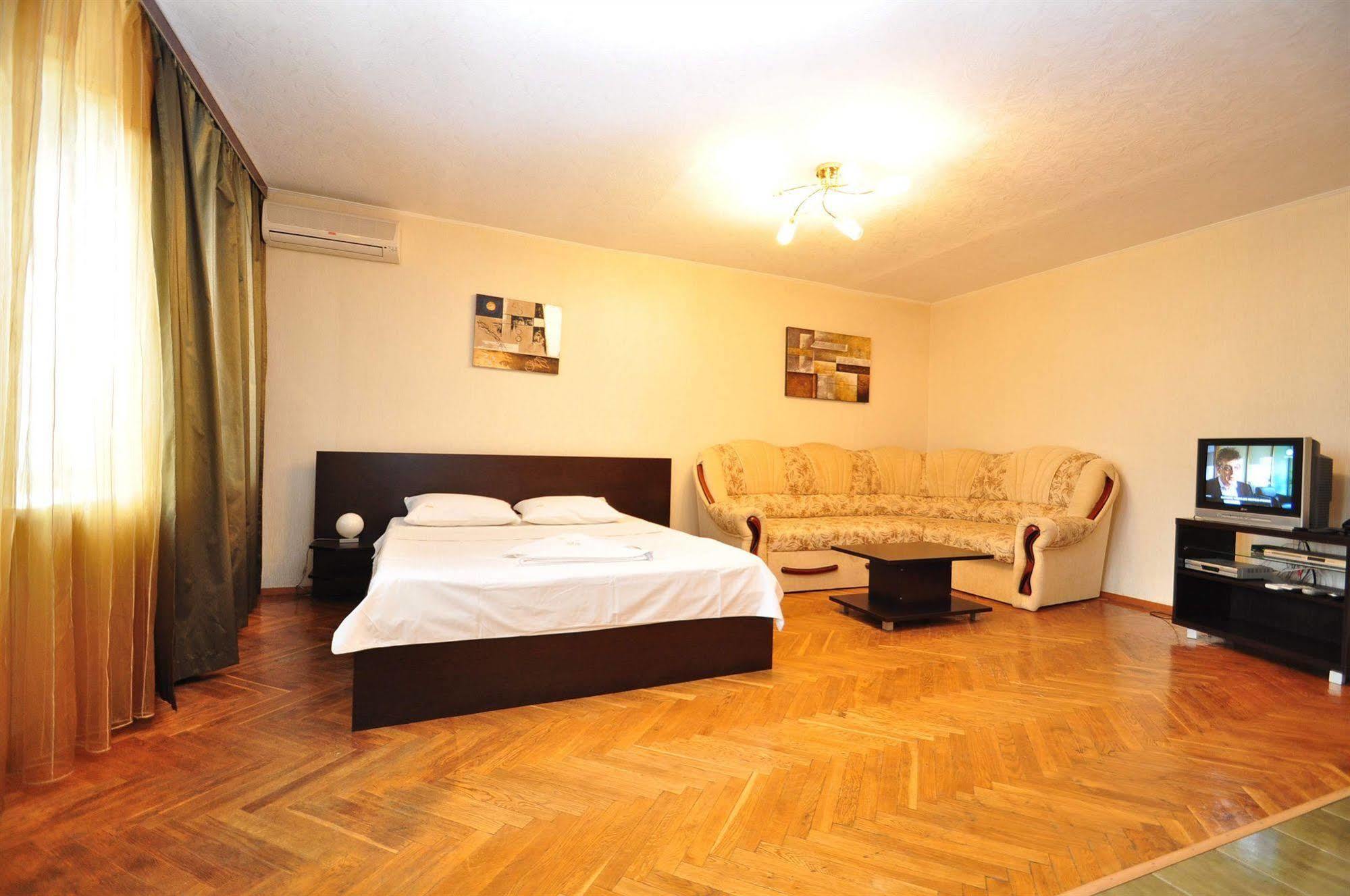 Dayflat Apartments On The Left Bank Kijów Zewnętrze zdjęcie
